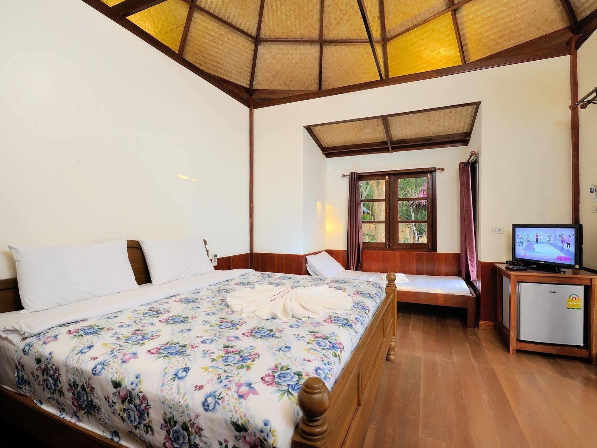 Sunwaree Phi Phi Resort Zewnętrze zdjęcie